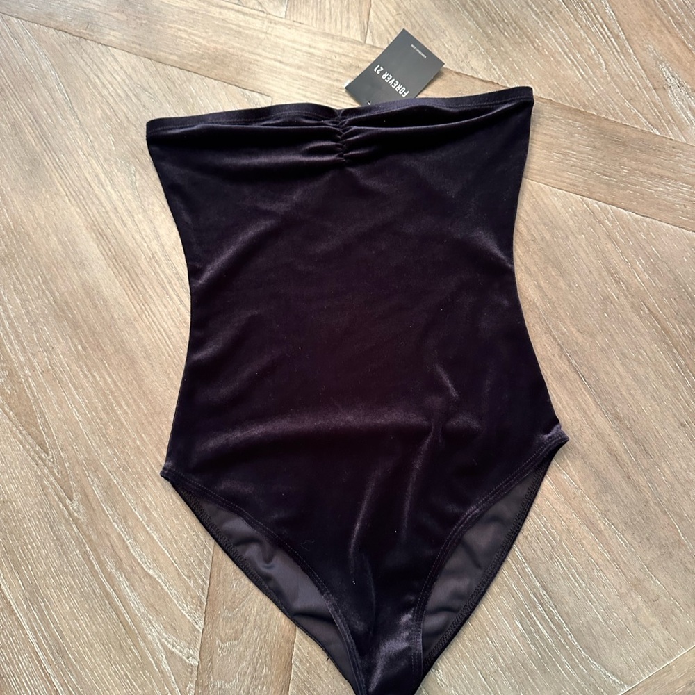 NWT Forever 21 Velvet Bodysuit